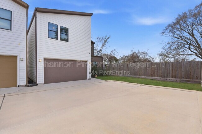 1709 Cedrocanna Ln in Houston, TX - Building Photo - Building Photo