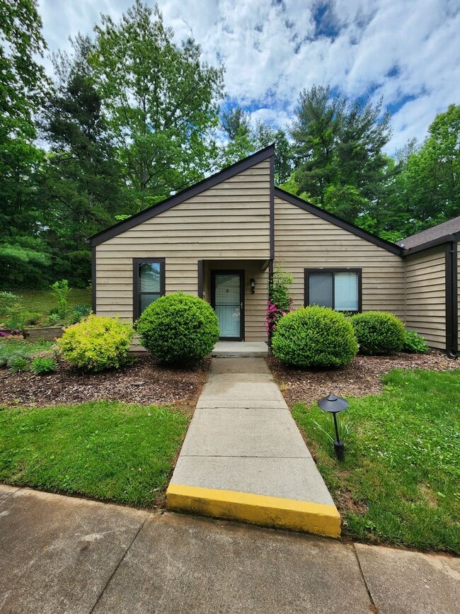 property at 6 Woodlands Dr