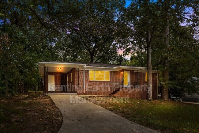 property at 1133 Woodslee St