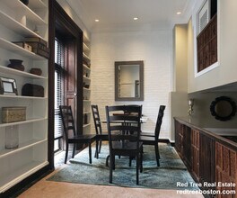 115 Beacon St, Unit 2R in Boston, MA - Building Photo - Building Photo