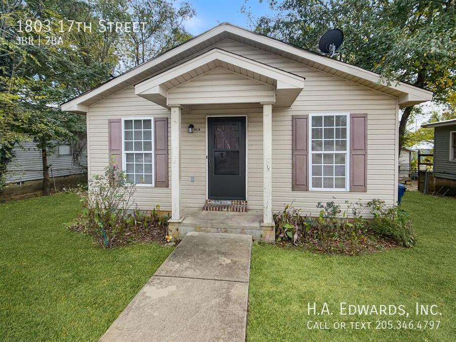 1803 17th St-Unit -218 in Northport, AL - Building Photo