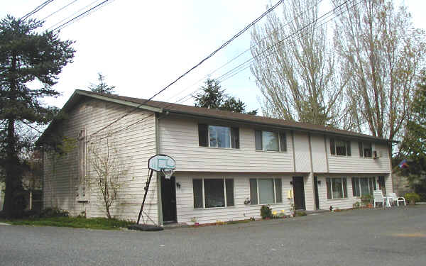 Bothnia Townhouses in Everett, WA - Building Photo - Building Photo