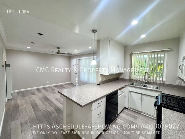 271 Kennebec Ave-Unit -2 in Long Beach, CA - Foto de edificio - Building Photo