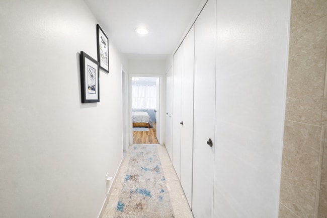 130 Water St, Unit 12 in New York, NY - Foto de edificio - Building Photo