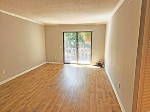 435 Salt Marsh Cir in Pawleys Island, SC - Building Photo - Building Photo