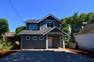 2505 Utter St in Bellingham, WA - Building Photo
