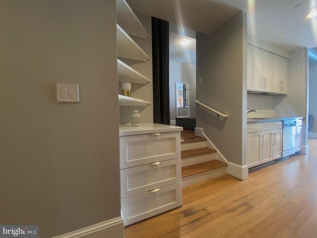 property at 2035 2nd St NW