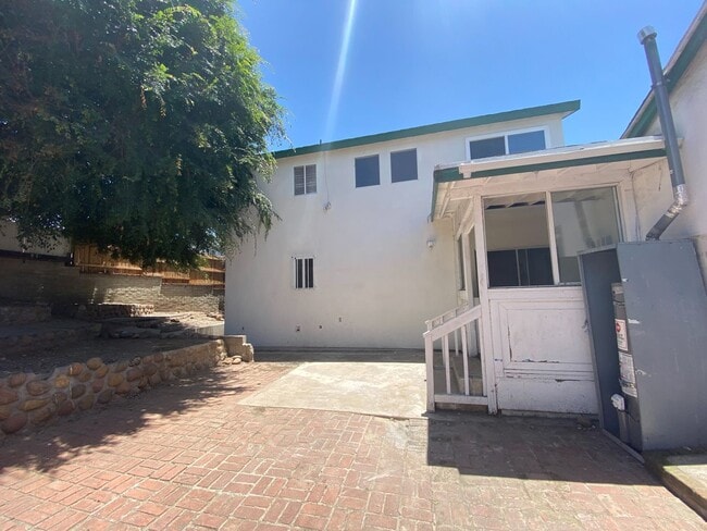 5035 College Ave in San Diego, CA - Building Photo - Building Photo