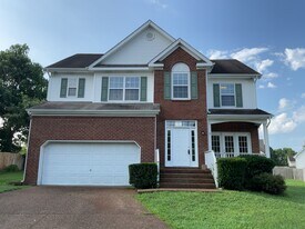 1509 Beaufort Pl in Thompson's Station, TN - Building Photo