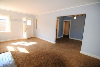 938 Washington St in Wenatchee, WA - Building Photo - Building Photo