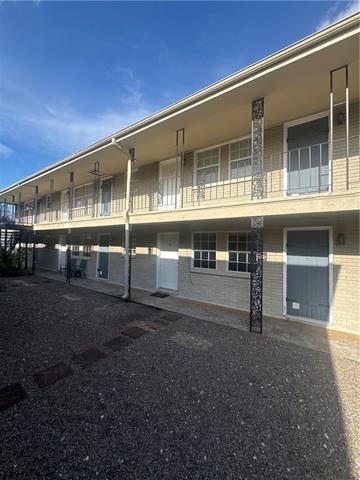 201 Canal St in Metairie, LA - Foto de edificio