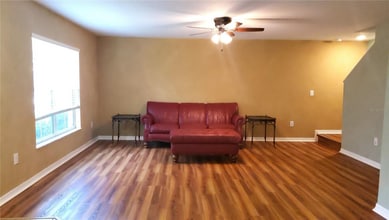 37644 Aaralyn Rd in Zephyrhills, FL - Building Photo - Building Photo