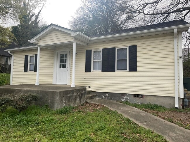 property at 317 S Ransom St