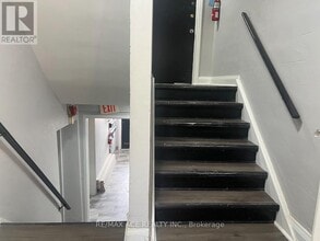 21 Towpath Street in Thorold, ON - Building Photo - Building Photo