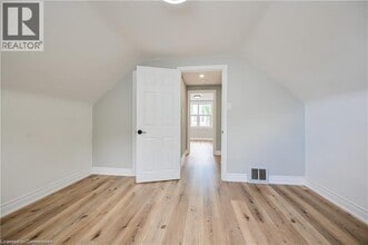178 E 14th St in Hamilton, ON - Building Photo - Building Photo