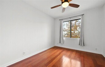 330 Cordova St in Pasadena, CA - Building Photo - Building Photo