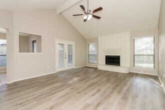 6216 N Park Dr in Watauga, TX - Building Photo - Building Photo