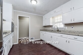 195 Southmoor Cir in Stockbridge, GA - Building Photo - Building Photo