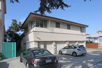 824 Lincoln Blvd in Santa Monica, CA - Building Photo - Building Photo