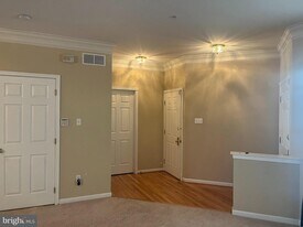 233 Birchwood Dr in West Chester, PA - Building Photo