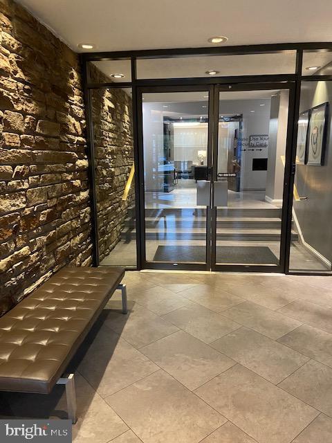 property at 1 E University Pkwy