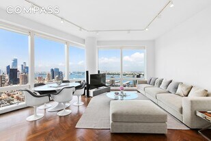 25 Columbus Cir, Unit 65E in New York, NY - Building Photo