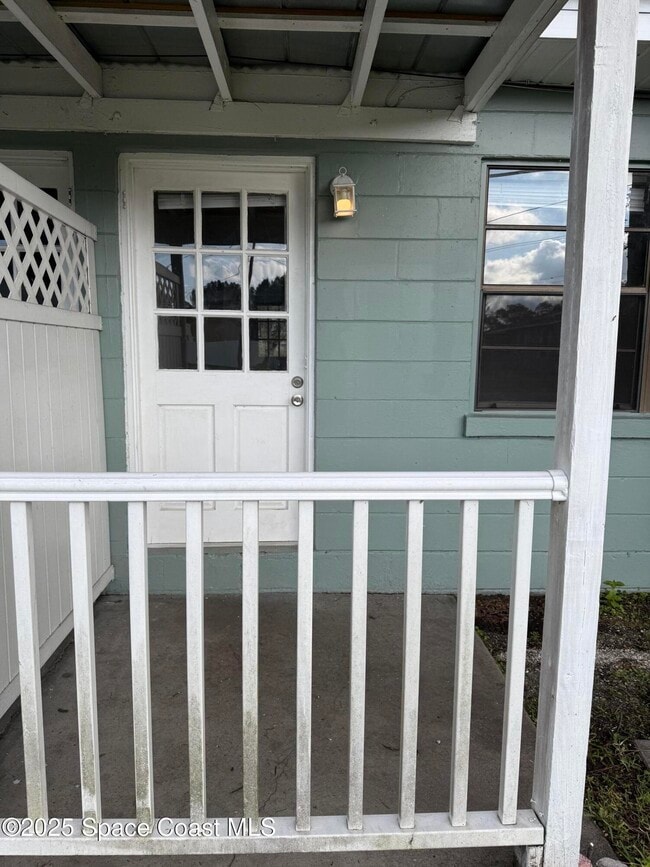 120 Laurel Oak St in West Melbourne, FL - Building Photo - Building Photo