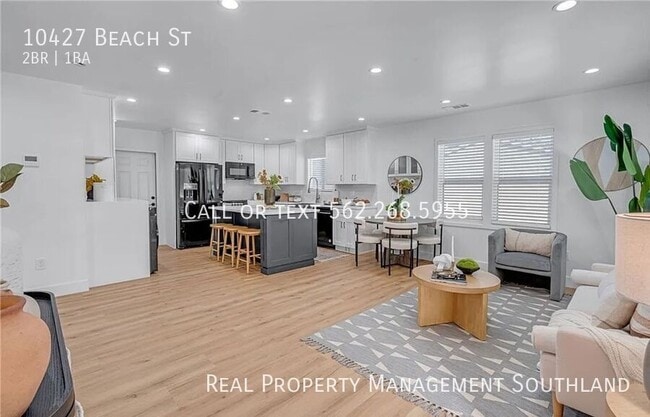 10427 Beach St in Bellflower, CA - Building Photo - Building Photo
