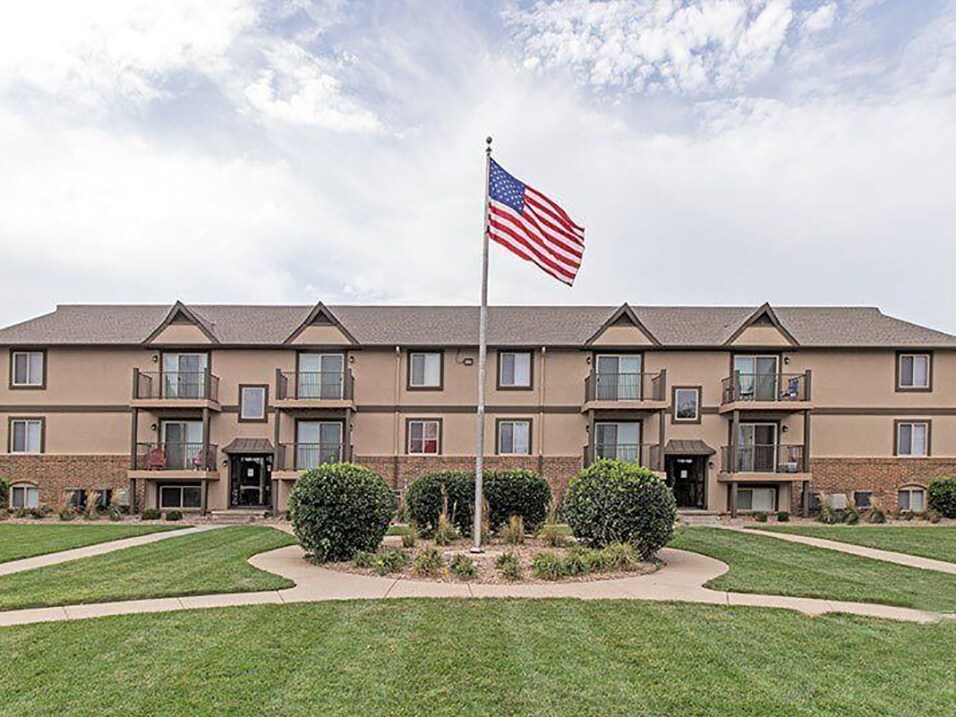 Morgans Landing Apartments in Wichita, KS - Building Photo