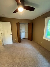 8605 Ivywood Ave S in Cottage Grove, MN - Building Photo - Building Photo