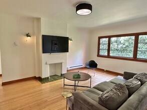 2717 Franklin Ave E in Seattle, WA - Building Photo - Building Photo