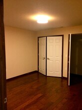 143 S Main St in Bowling Green, OH - Foto de edificio - Building Photo