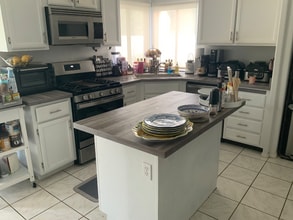 8224 Cretan Blue Ln in Las Vegas, NV - Building Photo - Building Photo