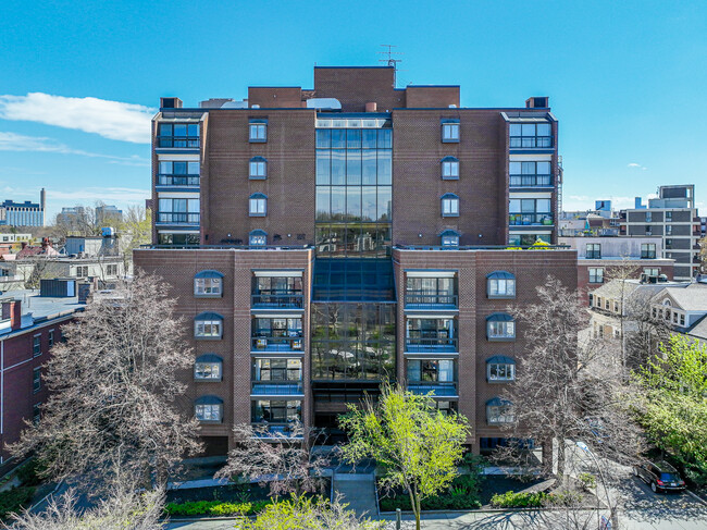 The Atrium Condominiums in Brookline, MA - Building Photo - Building Photo