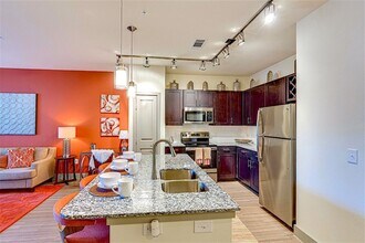 The Quadrangles on Twenty in Grand Prairie, TX - Building Photo - Building Photo