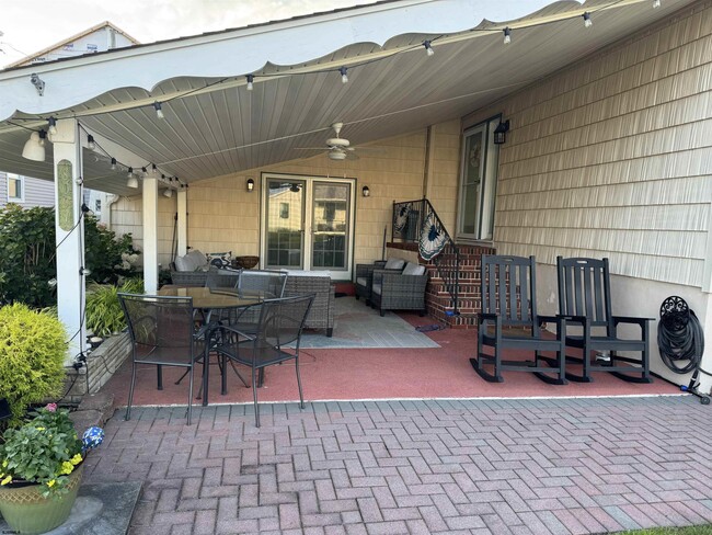 property at 8097 Fulton Ave