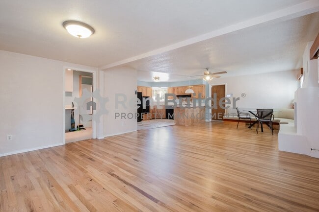 11905 Lexington Ave NE in Albuquerque, NM - Building Photo - Building Photo