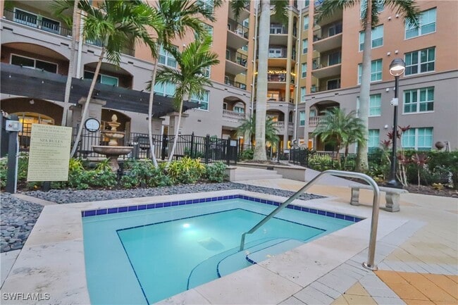 property at 2825 Palm Beach Blvd