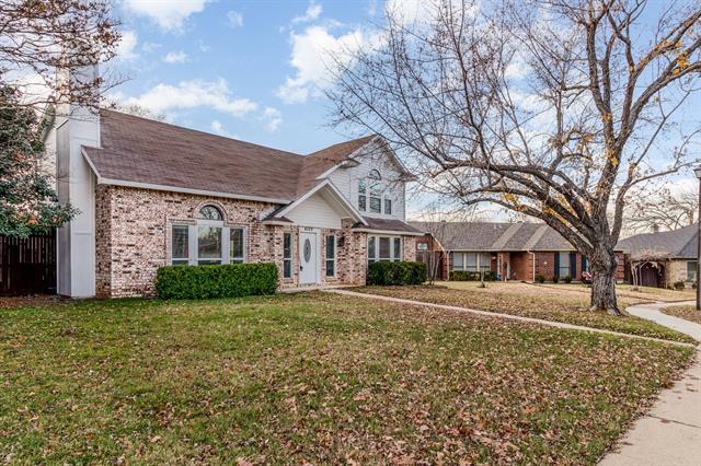 4329 Thames Ct in Flower Mound, TX - Building Photo