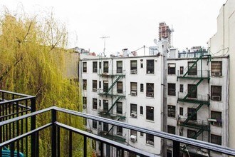 250 Mott St-Unit -20 in New York, NY - Building Photo - Building Photo