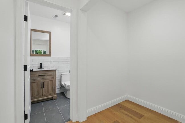 property at 553 Valley St