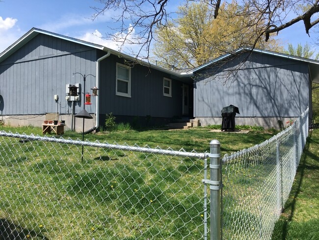 property at 2004 10th St