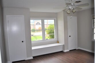 3921 Creole St in Lake Charles, LA - Building Photo - Building Photo