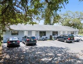 6140 SW 37th St in Miramar, FL - Building Photo - Building Photo