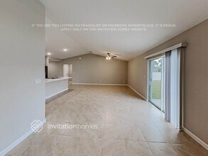 1026 SW Colorado Ave in Port St. Lucie, FL - Foto de edificio - Building Photo