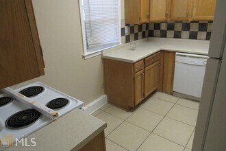 2284 Alvin Dr NW-Unit -C in Atlanta, GA - Building Photo - Building Photo
