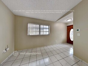 2579 W 70th St in Hialeah, FL - Building Photo - Building Photo
