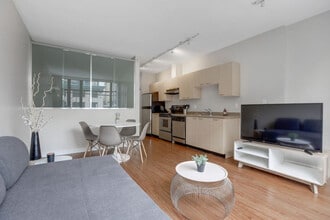 444 W 6th Ave in Vancouver, BC - Building Photo - Building Photo
