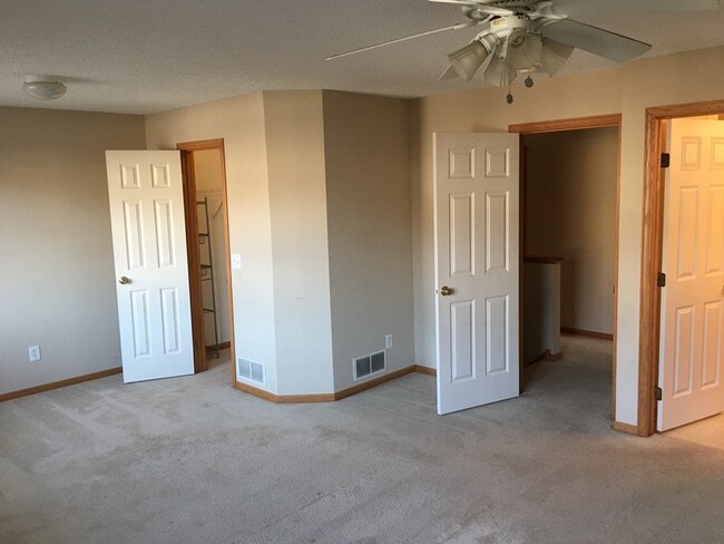 property at 2610 Yellowstone Dr