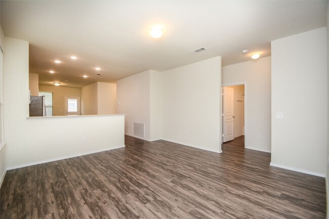 4414 Iron Horse Dr in Houston, TX - Building Photo - Building Photo